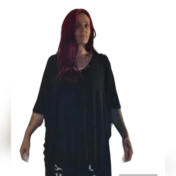 Necessary Evil Bat Wing top Size xsmall/Medium - Picture 3 of 7